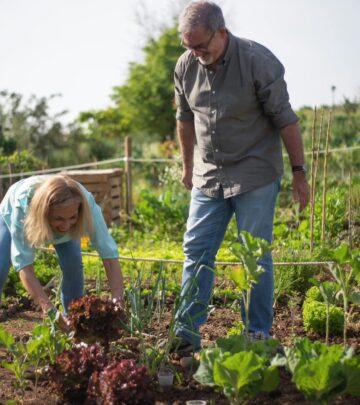 How To Build a Simple DIY Compost Bin & Start Composting at Home