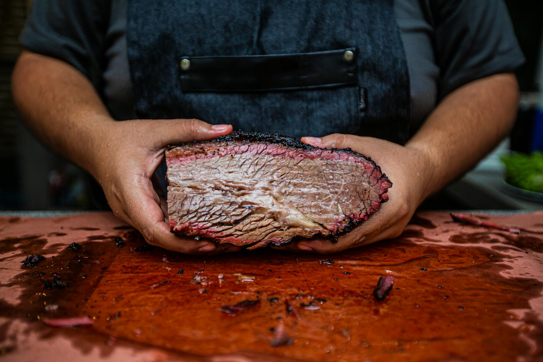 Ultimate Barbecue Ribs: Tender, Flavorful, and Easy Master perfect barbecue ribs at home with this step-by-step guide to tender, juicy results every time.