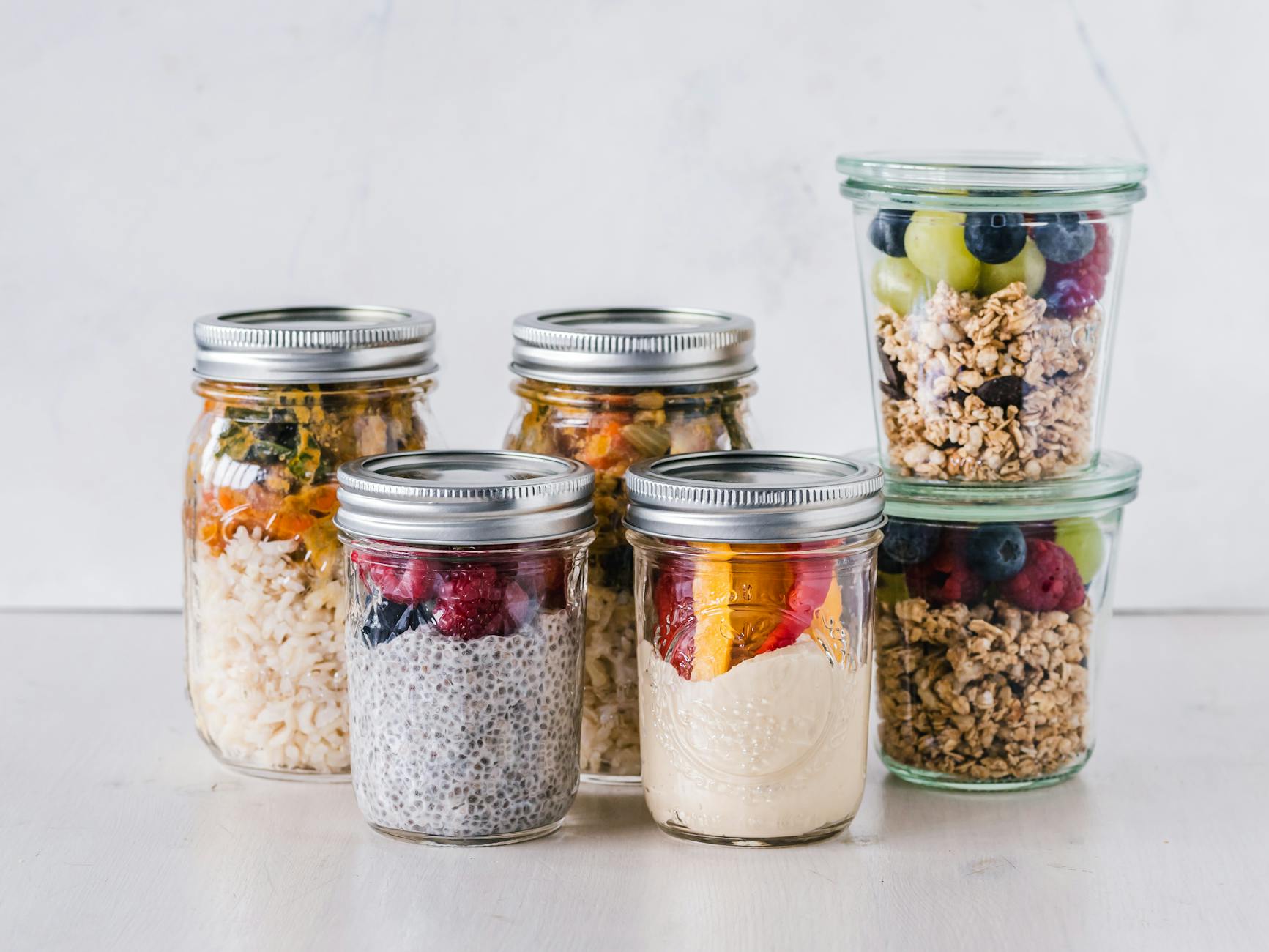 No-Cook Overnight Oatmeal: The Perfect Make-Ahead Breakfast Simplify your mornings with this nutritious, customizable breakfast that prepares itself while you sleep