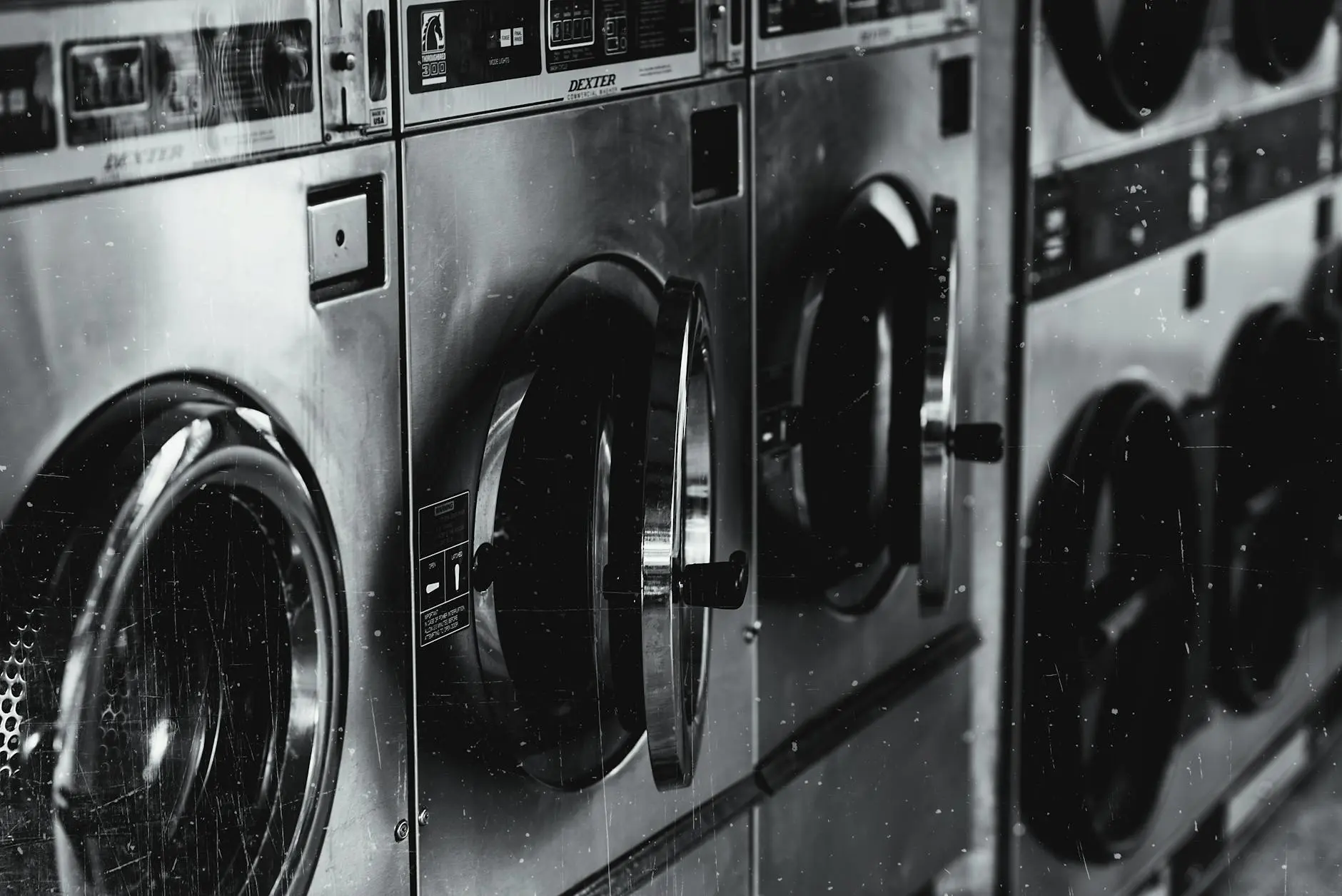 Washing Machine Repair: Diagnose & Fix Problems Expert tips to identify issues and restore your appliance’s peak performance quickly!