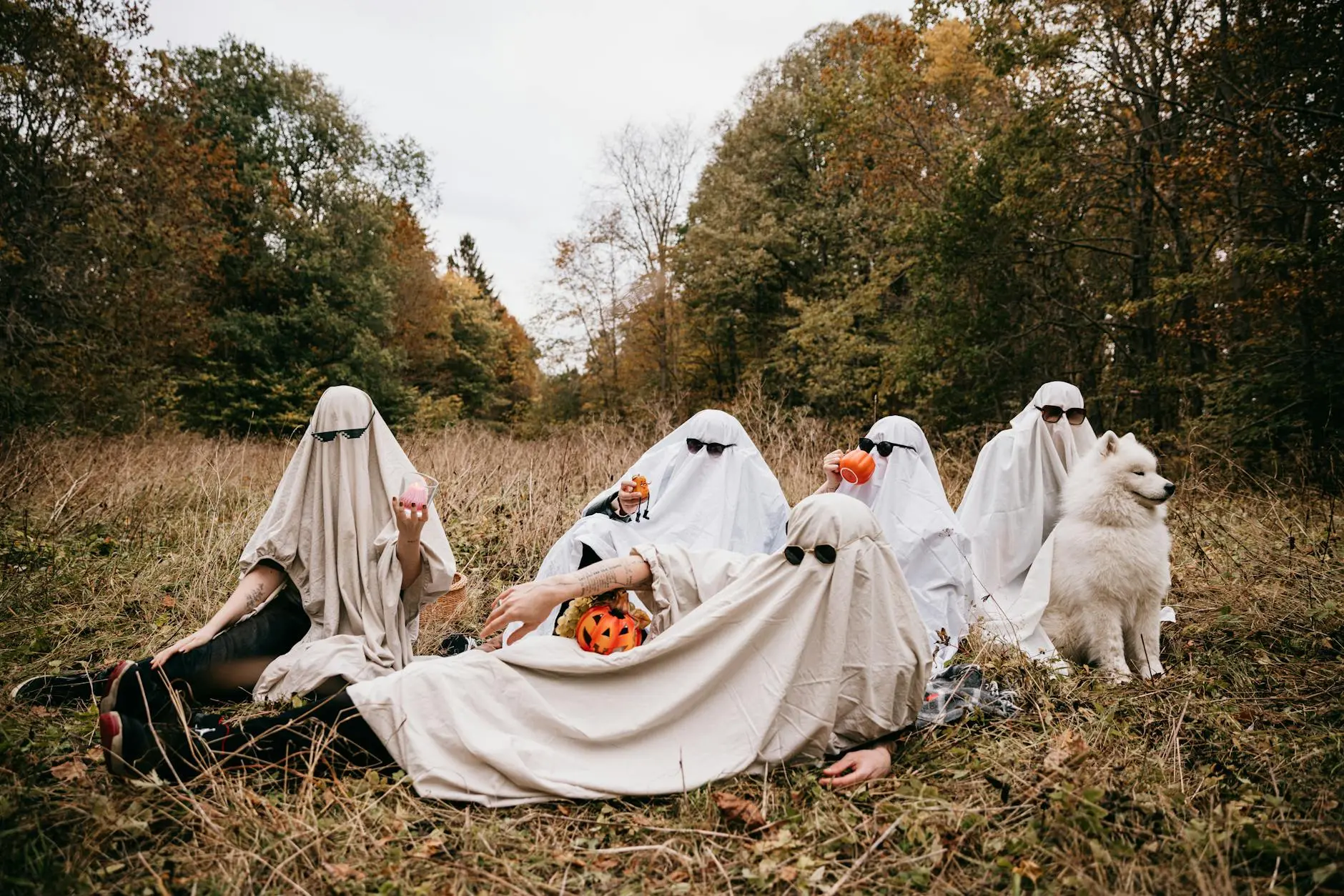 92 Creative DIY Halloween Costumes for Women Last-minute, budget-friendly Halloween costume ideas that are perfect for crafty women