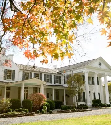 Discover the charm and defining characteristics of American colonial style architecture