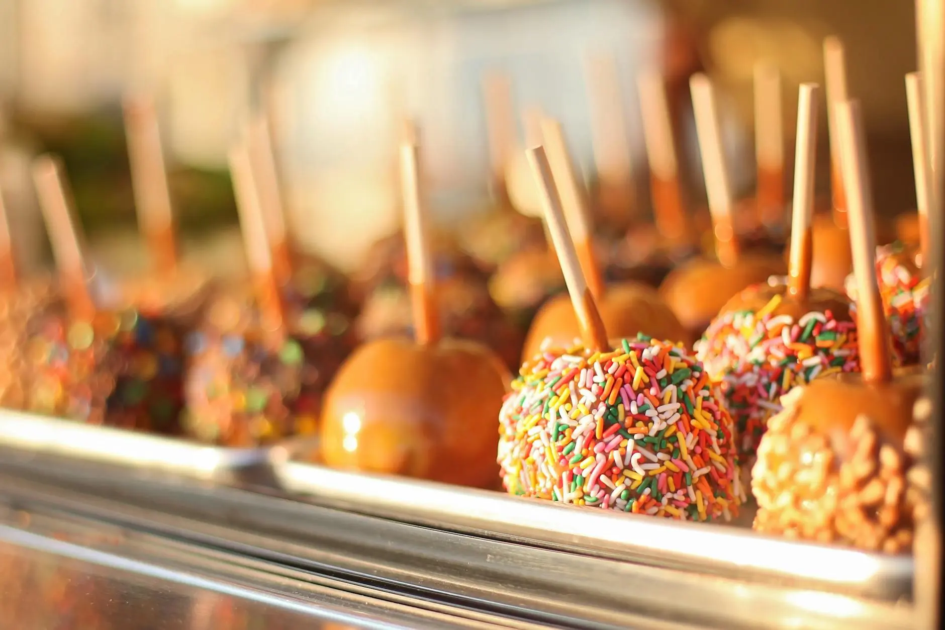 The Ultimate Guide to Making Perfect Caramel Apples at Home Transform ordinary apples into extraordinary treats with this foolproof caramel apple recipe