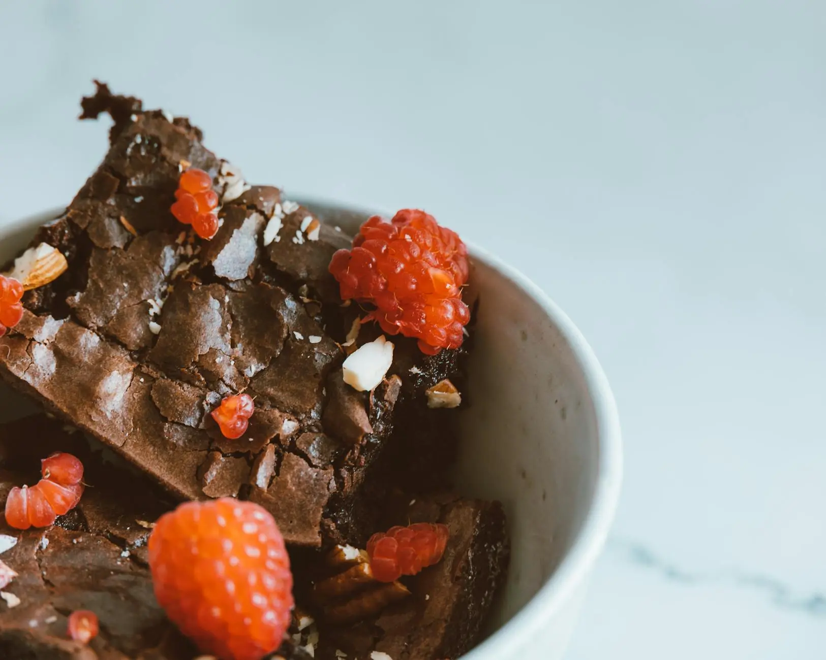 Quick and Easy Brownies: The Ultimate One-Bowl Chocolate Treat Whip up rich, fudgy brownies in under an hour with this classic, fuss-free one-bowl recipe for instant chocolate satisfaction.