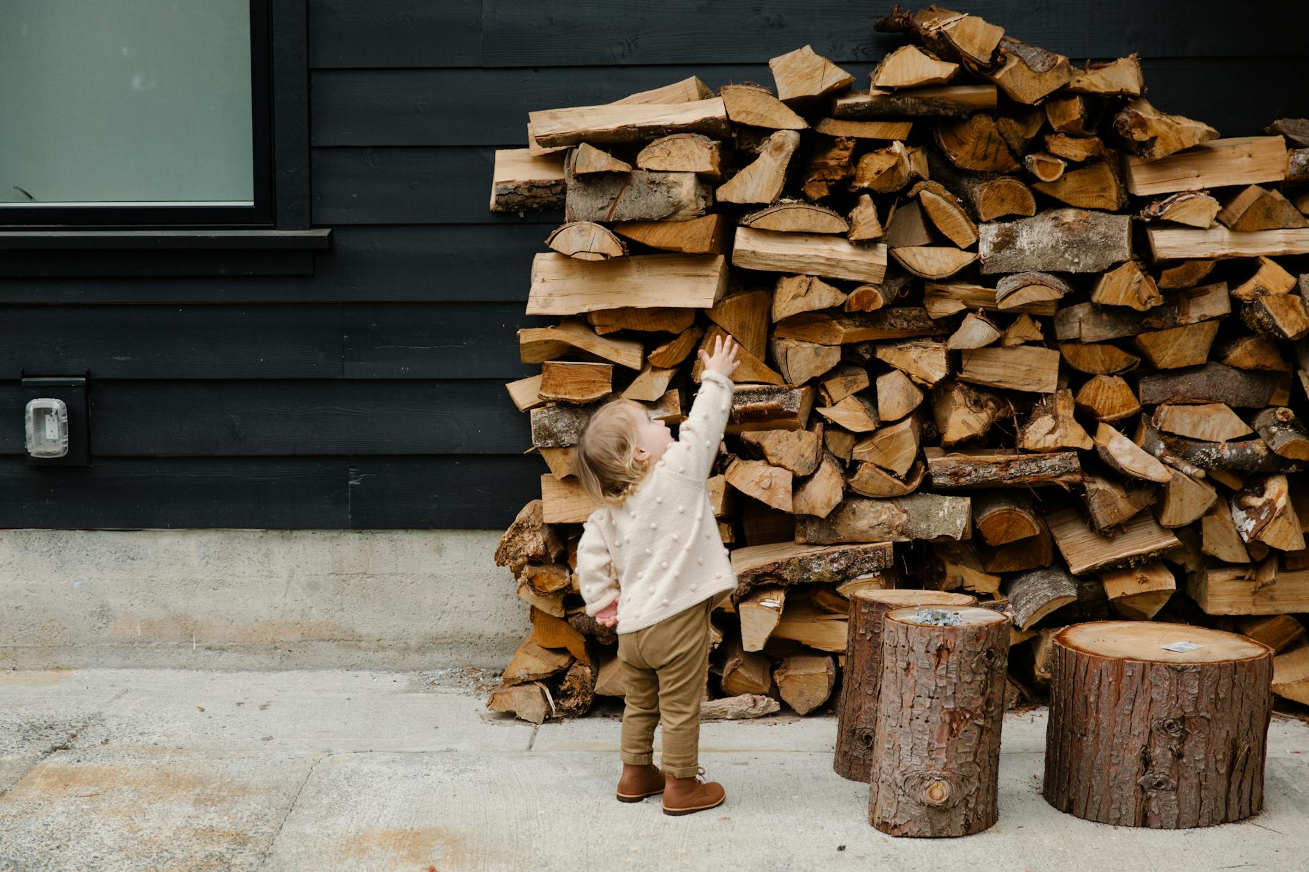 How to Store a Cord of Firewood: Tips, Techniques, and Best Practices_image