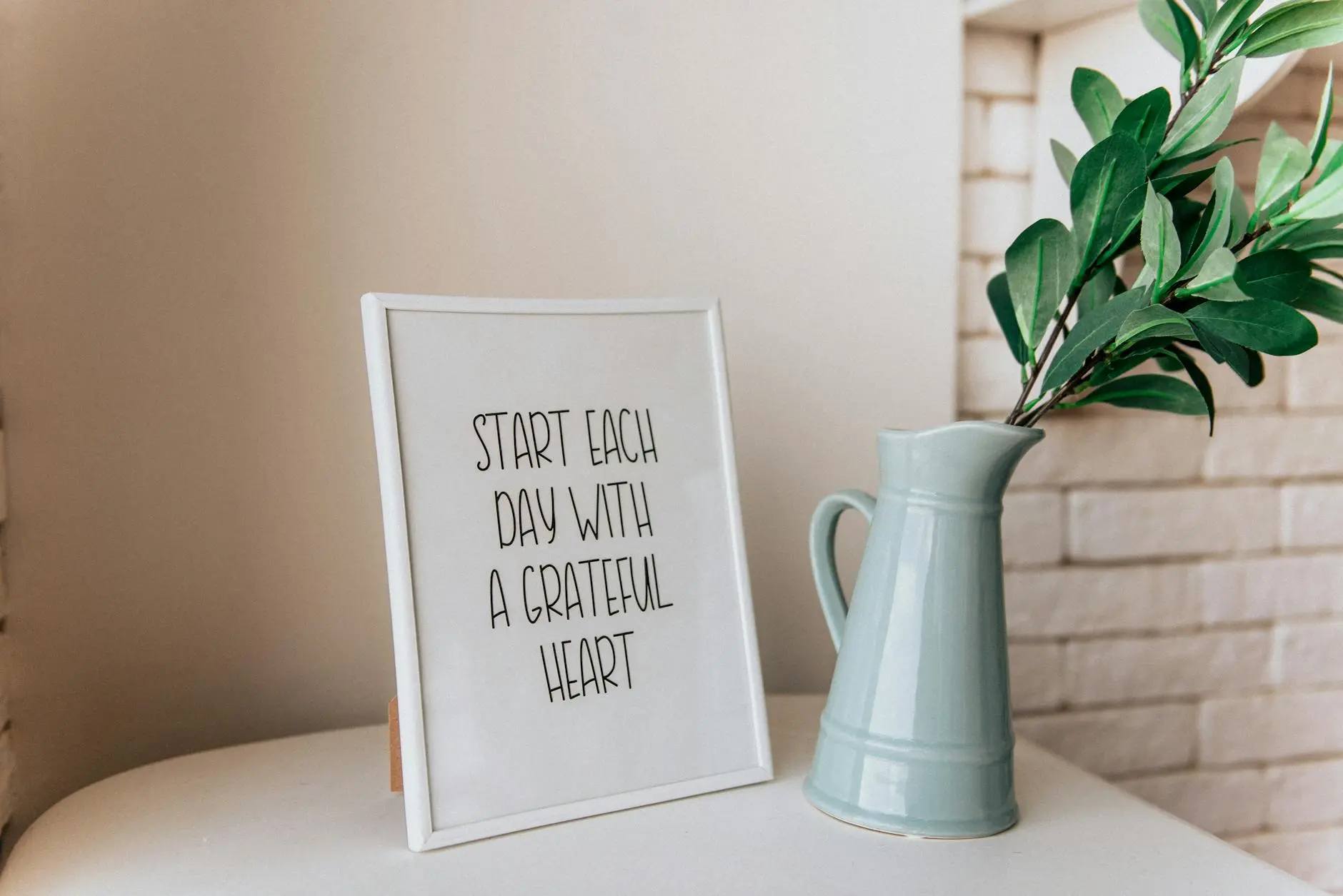 50 Inspiring Gratitude Quotes to Celebrate Thankfulness Explore uplifting gratitude quotes and ideas to inspire thankfulness in your daily life, relationships, and personal growth.