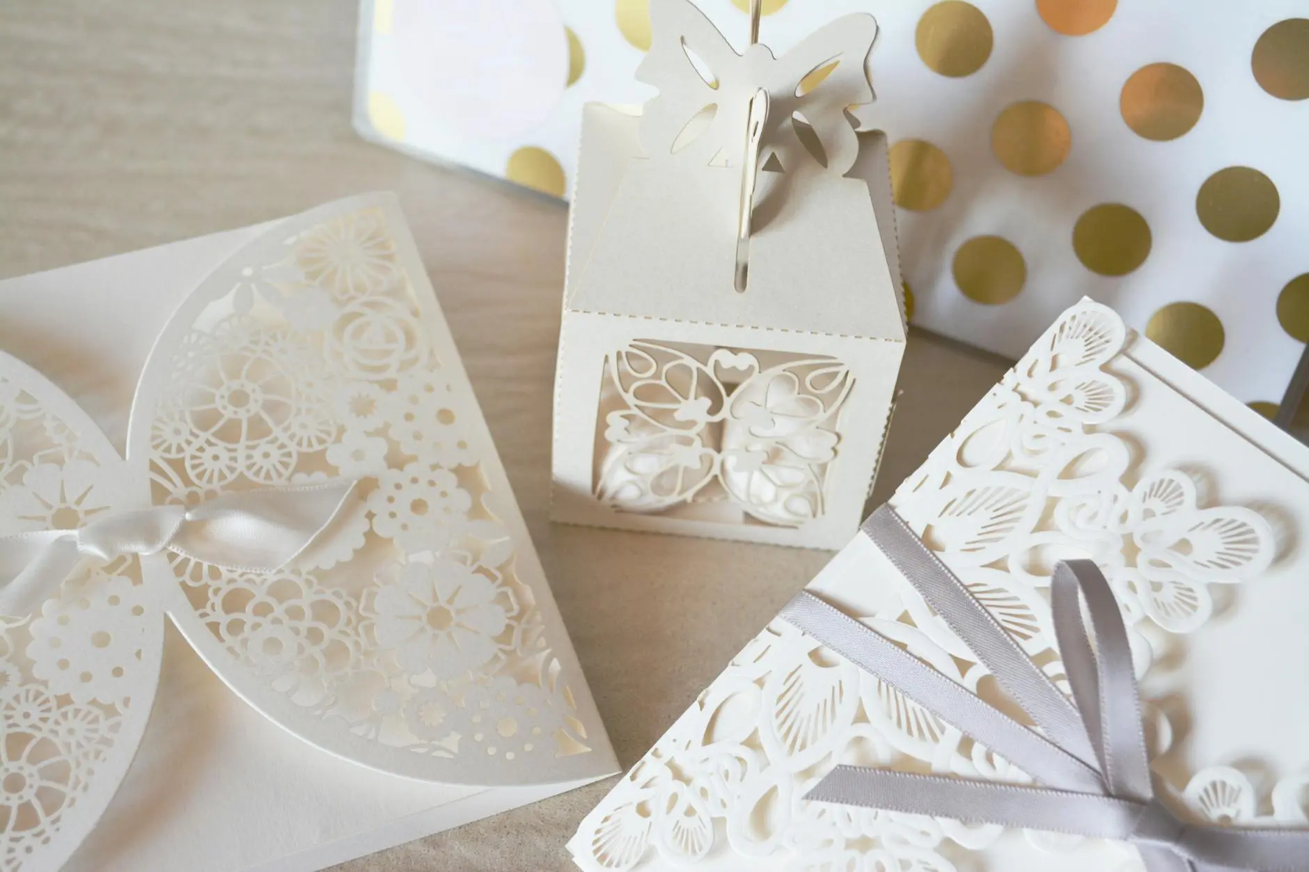 Explore Shutterfly’s free wedding invitation samples, paper types, and premium finishes to craft the perfect first impression for your big day.