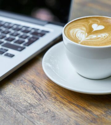 How to Make the Perfect Café Latte at Home
