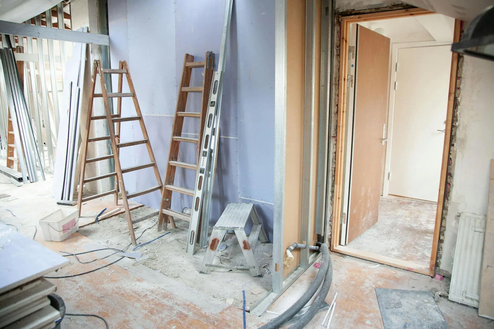 Remove Mold From Drywall Safely: Expert Step-By-Step Guide Eliminate damp hazards in your home with effective techniques for healthier walls today.
