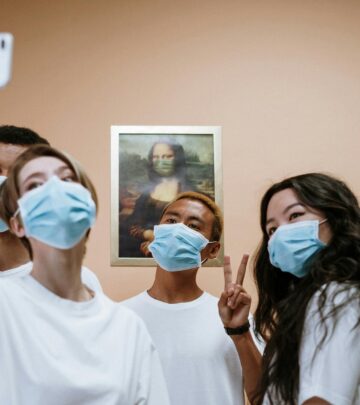 Effective Ways to Remove Bacteria From Your Cellphone