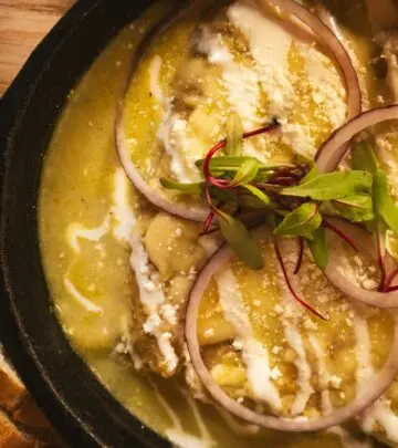 Delight your loved ones with a quick, savory dish packed with zest and comfort.