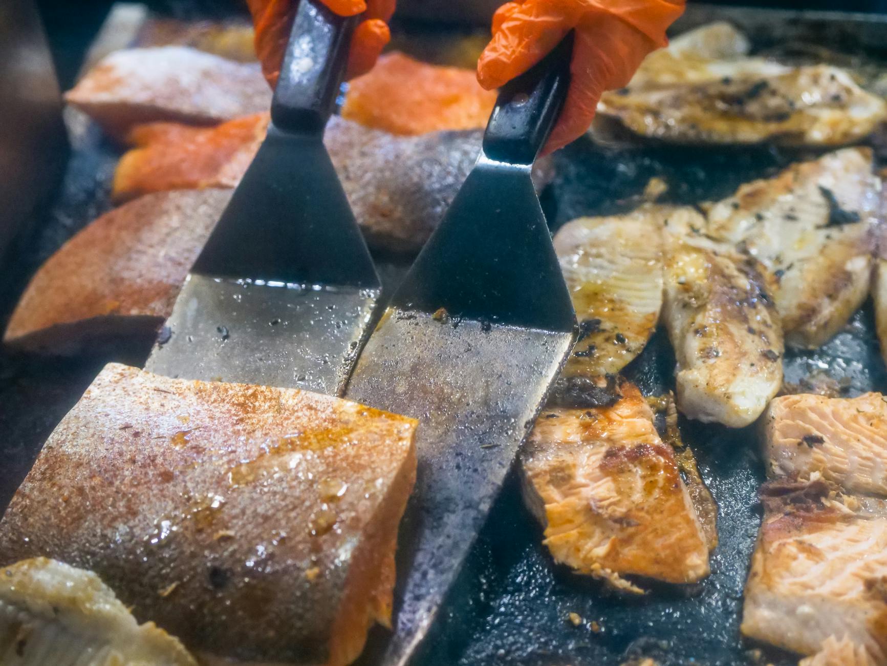 Grilled Salmon I: The Ultimate Guide to Perfectly Marinated Salmon on the Grill Master marinated grilled salmon with this step-by-step guide—packed with expert tips, flavor secrets, and FAQs.