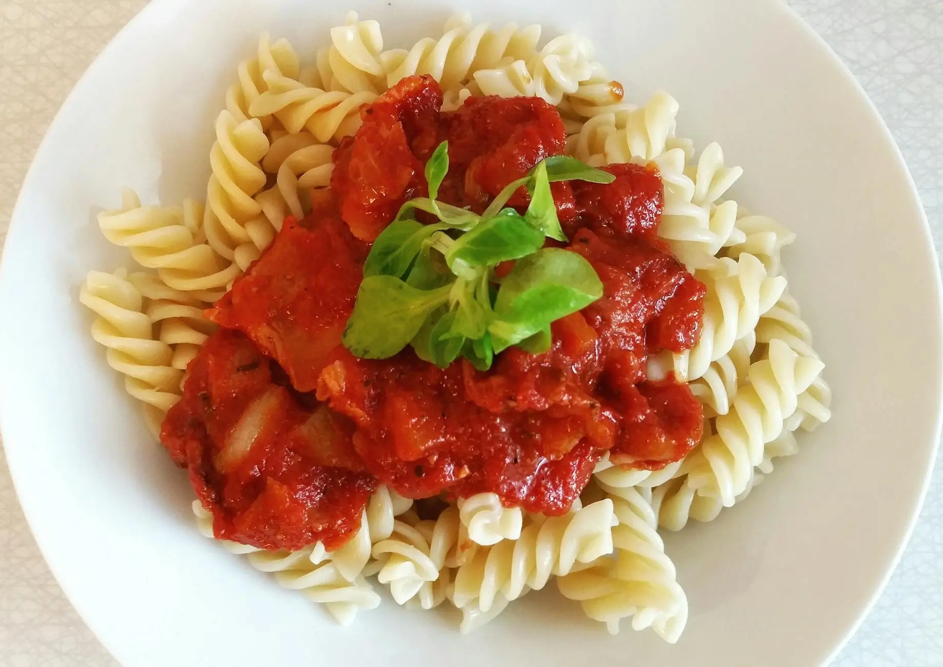 Marinara Sauce Recipe: 6 Easy Steps To Authentic Italian Flavor Savor rich Italian flavors with the ultimate marinara sauce—a perfect blend of tomatoes, herbs, and a hint of wine for every pasta lover.