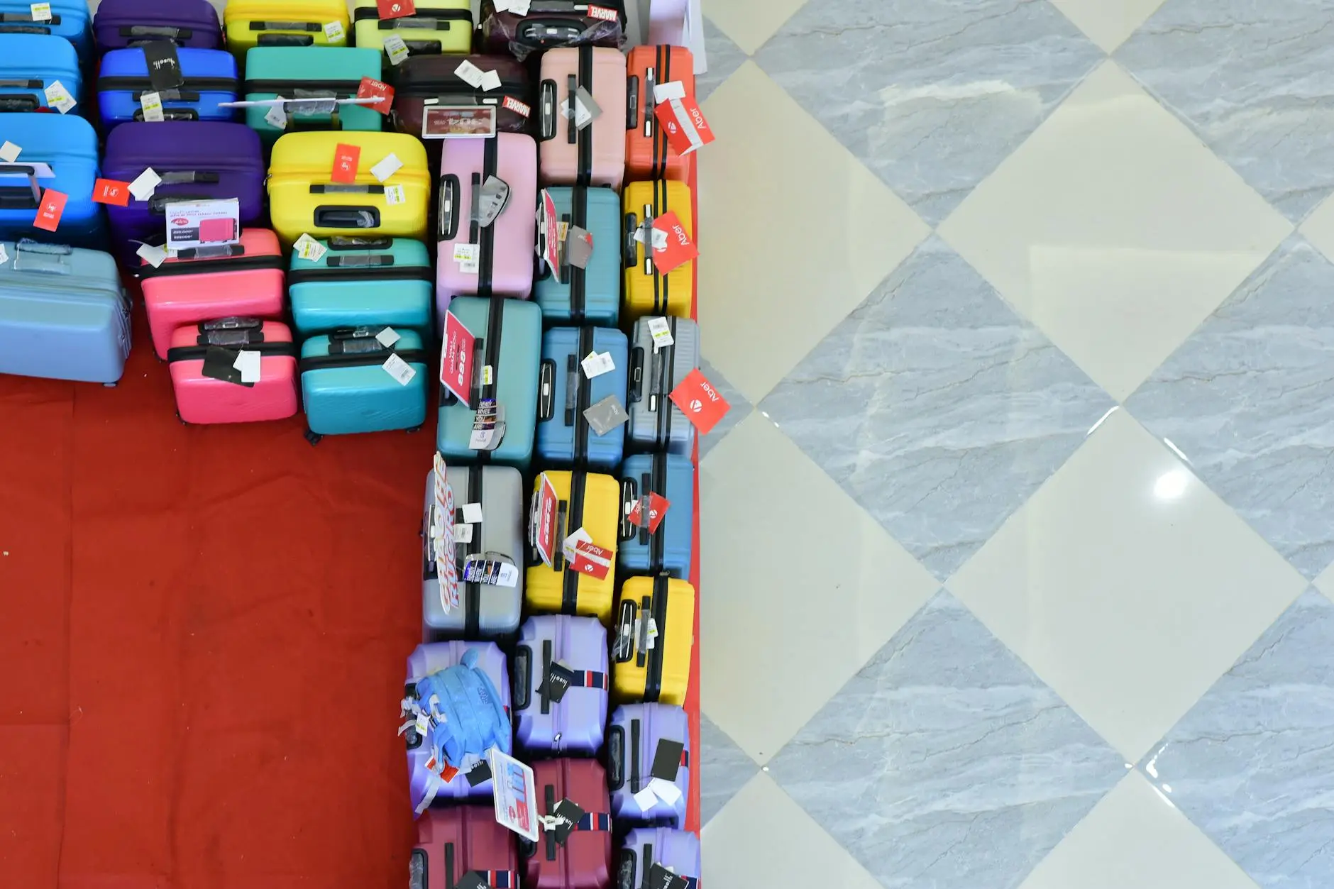 32 Smart Small Closet Storage Ideas for Maximum Organization Transform your tiny closet into a functional storage space with these clever organization solutions