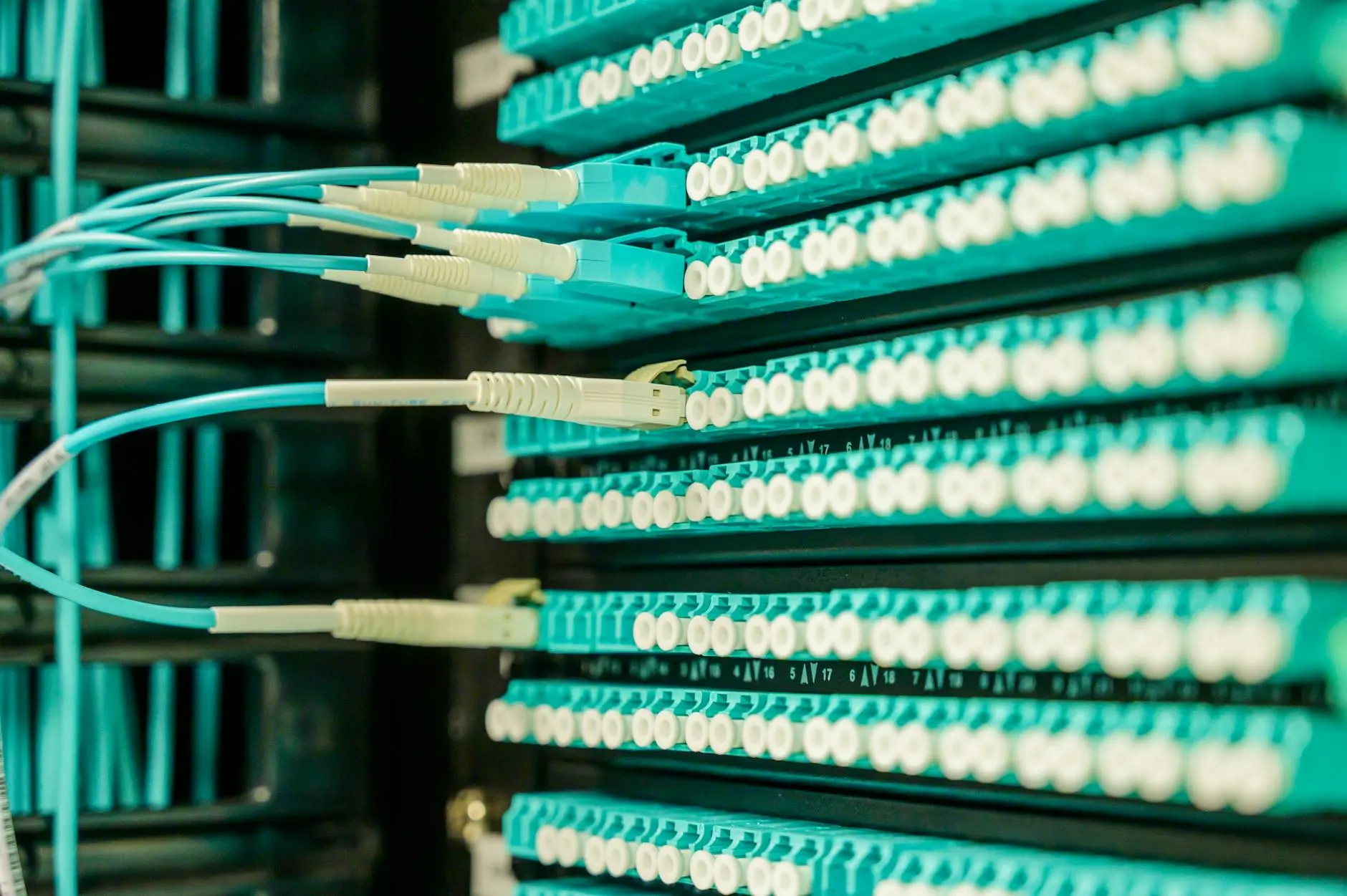 Master 4-way switch wiring and gain confidence to control lights from multiple locations with this all-in-one guide.