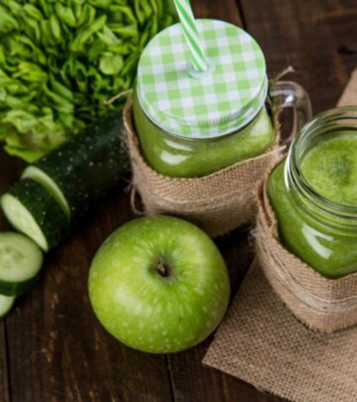 Healthy Green Juice: A Refreshing Path to Wellness Energize your mornings and boost your wellness with this simple, nutrient-packed green juice recipe everyone can enjoy.