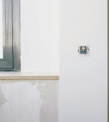 A Complete Guide to Repairing Stucco: Steps, Tips, and Techniques
