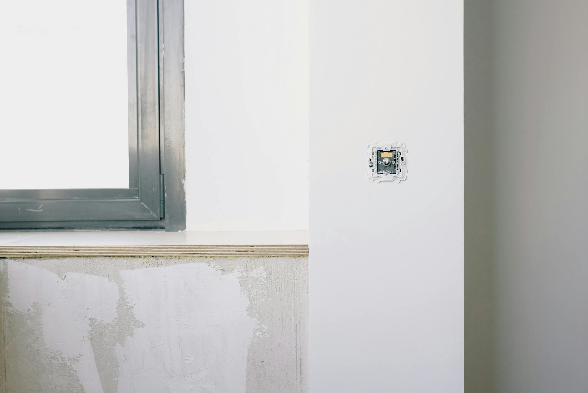 A Complete Guide to Repairing Stucco: Steps, Tips, and Techniques Learn the professional techniques to repair damaged stucco and protect your home's exterior for decades to come