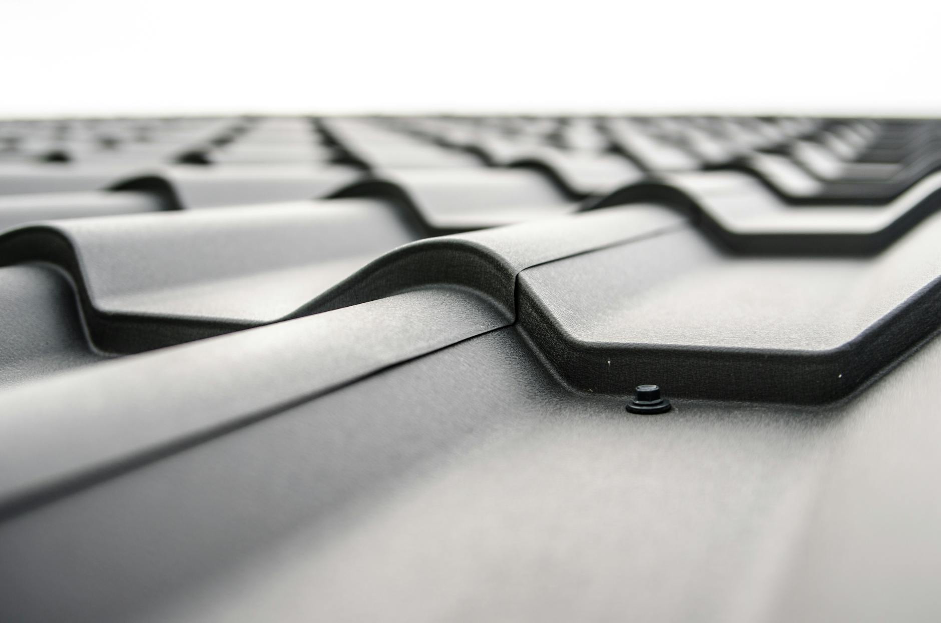The Complete Guide to Metal Roofing: Advantages and Disadvantages Discover if a metal roof is the right investment for your home's durability, style, and long-term value