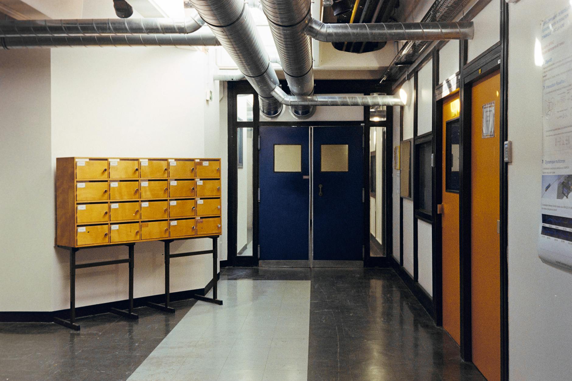 How Much Does Air Duct Replacement Cost in 2025? Key Factors and Pricing Guide Explore the 2025 cost breakdowns, influencing factors, and expert tips for replacing residential air ducts.