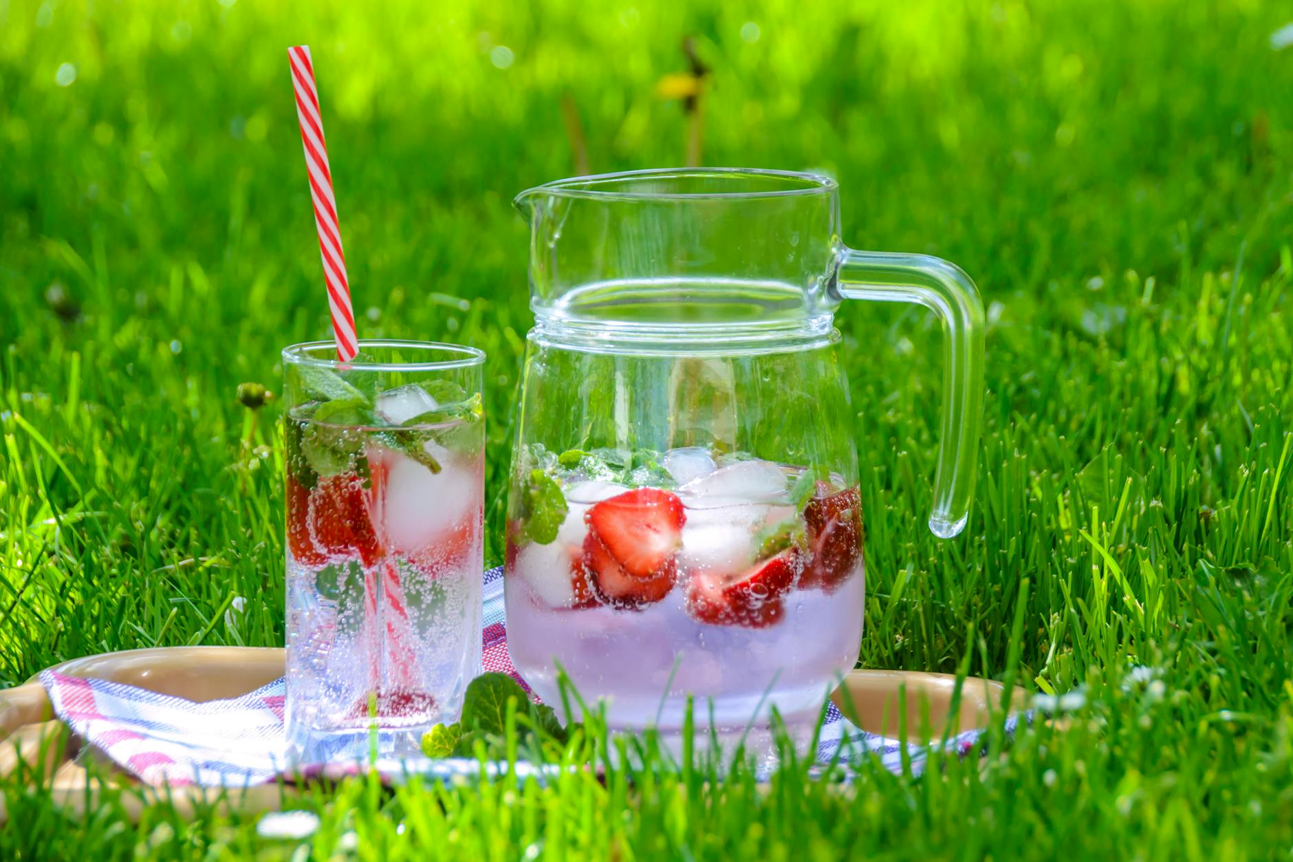 The Ultimate Strawberry Daiquiri Recipe for Summer Refreshment Transform your summer gatherings with this perfect blend of sweet strawberries, citrus, and rum