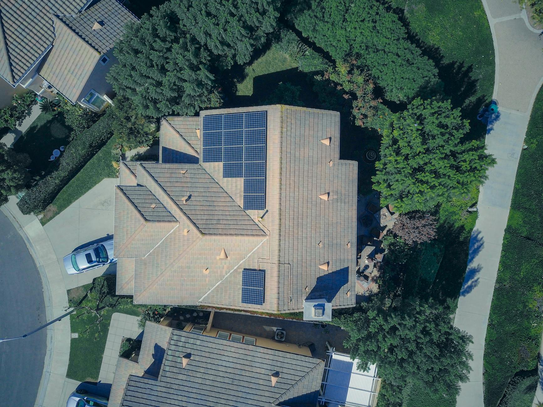 Tesla Powerwall Cost: Is It Worth the Investment in 2025? Discover if Tesla's popular home battery solution makes financial sense for your energy needs