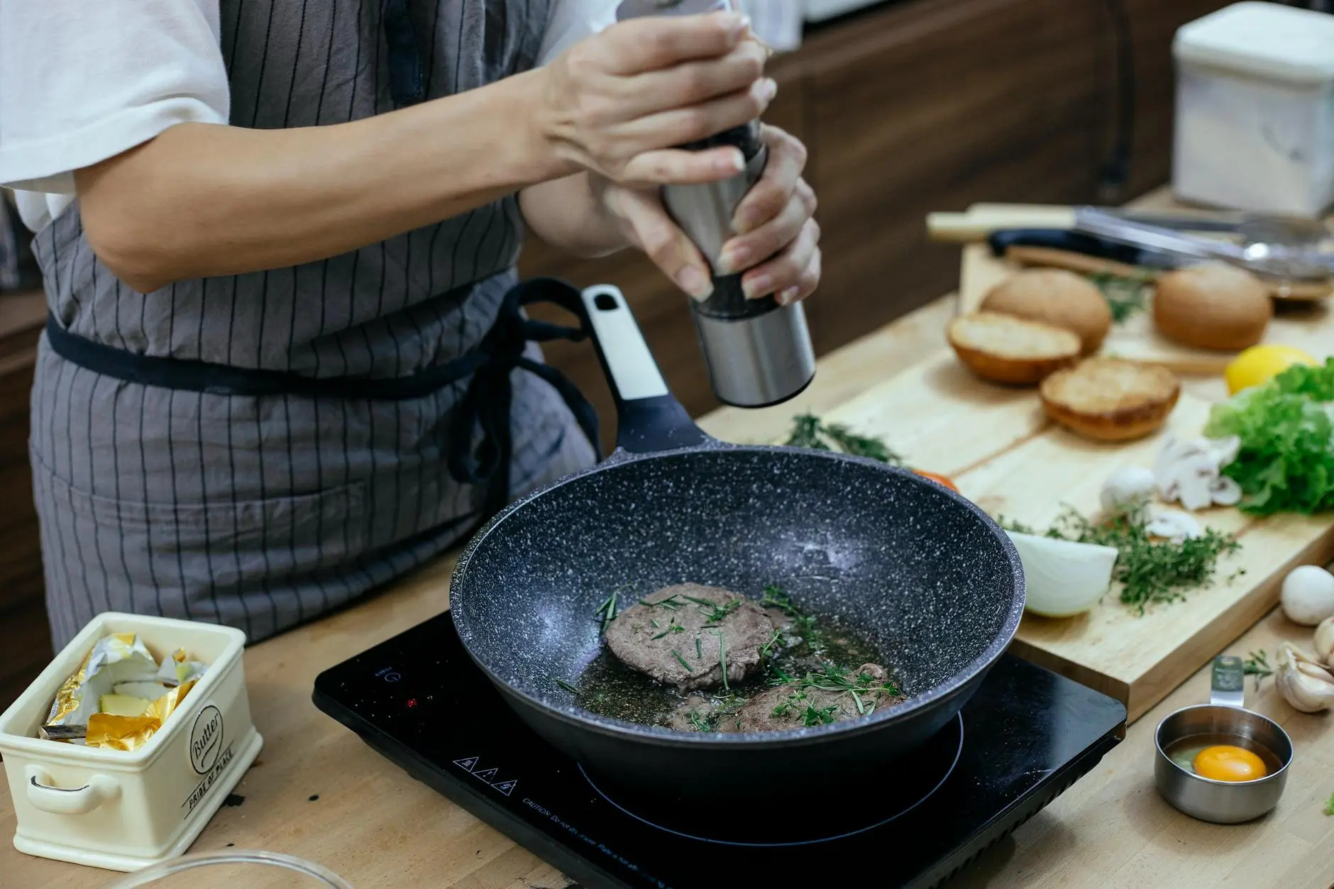 Homemade Burger Seasoning Recipe: 7 Essential Ingredients Transform bland burgers into a gourmet experience with this easy, savory, and spicy homemade hamburger seasoning blend.