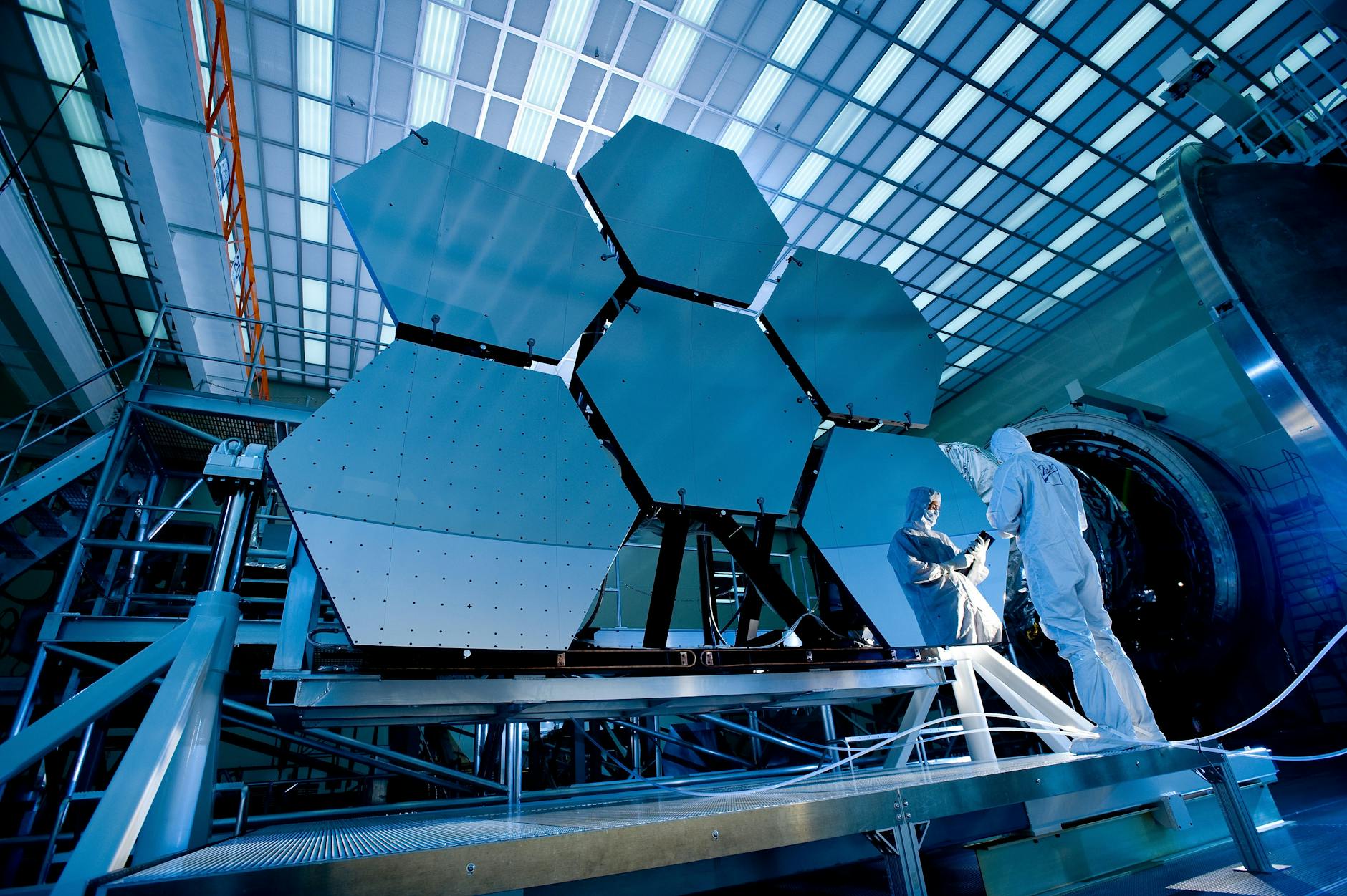 Unveiling the Universe: Latest Discoveries, Exploration, and the Shape of Space From cosmic structure to deep-space breakthroughs, explore the newest insights driving humanity’s quest across the final frontier.