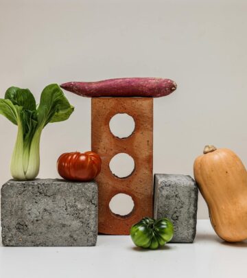 21 Small Tomato Varieties for Your Vegetable Garden