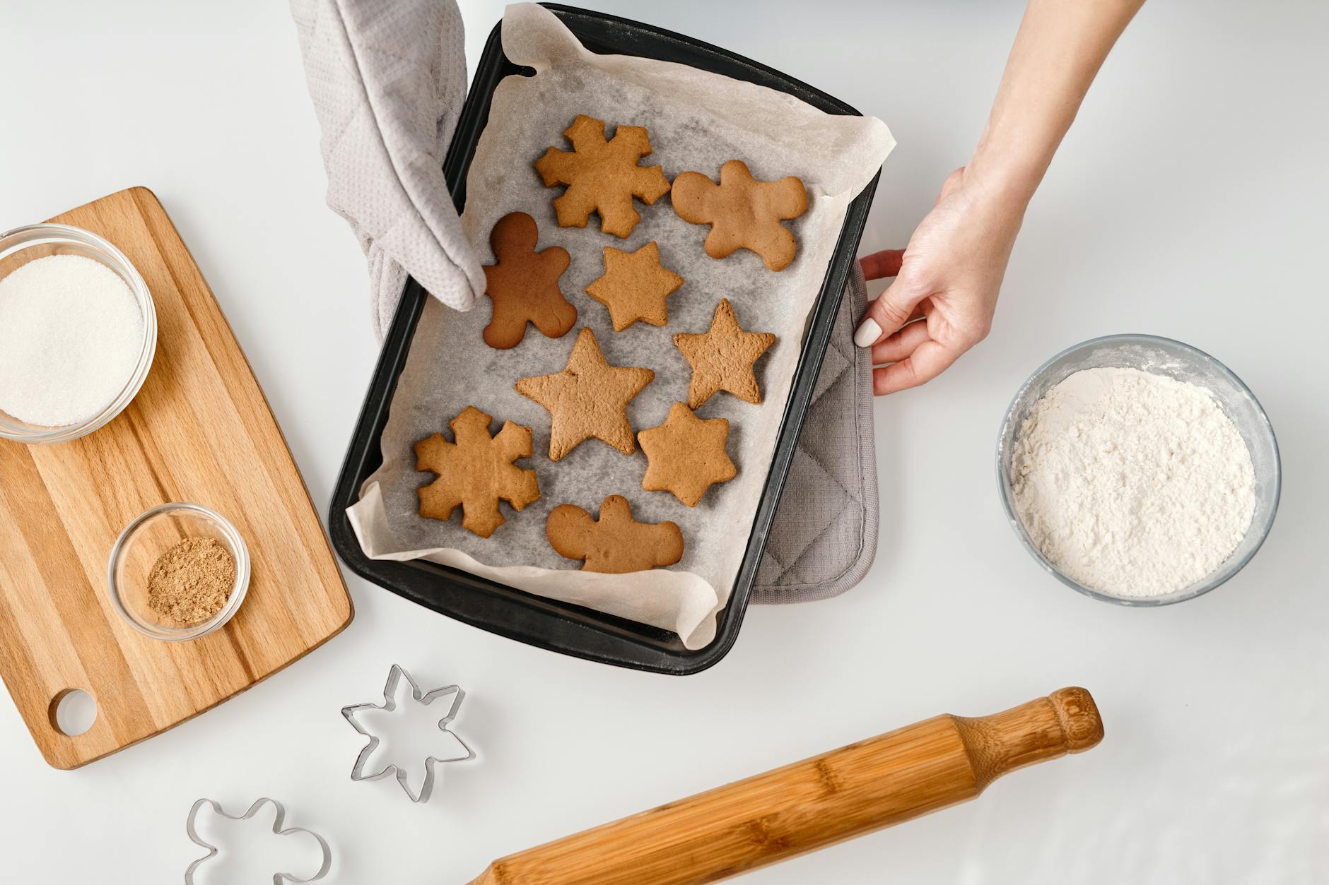 Favorite Old-Fashioned Gingerbread: A Timeless Spiced Treat Experience the nostalgia of homemade gingerbread with this classic, moist, and warmly spiced recipe perfect for all occasions.