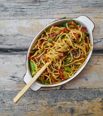 Easy Homemade Egg Noodles: A Classic Comfort Food