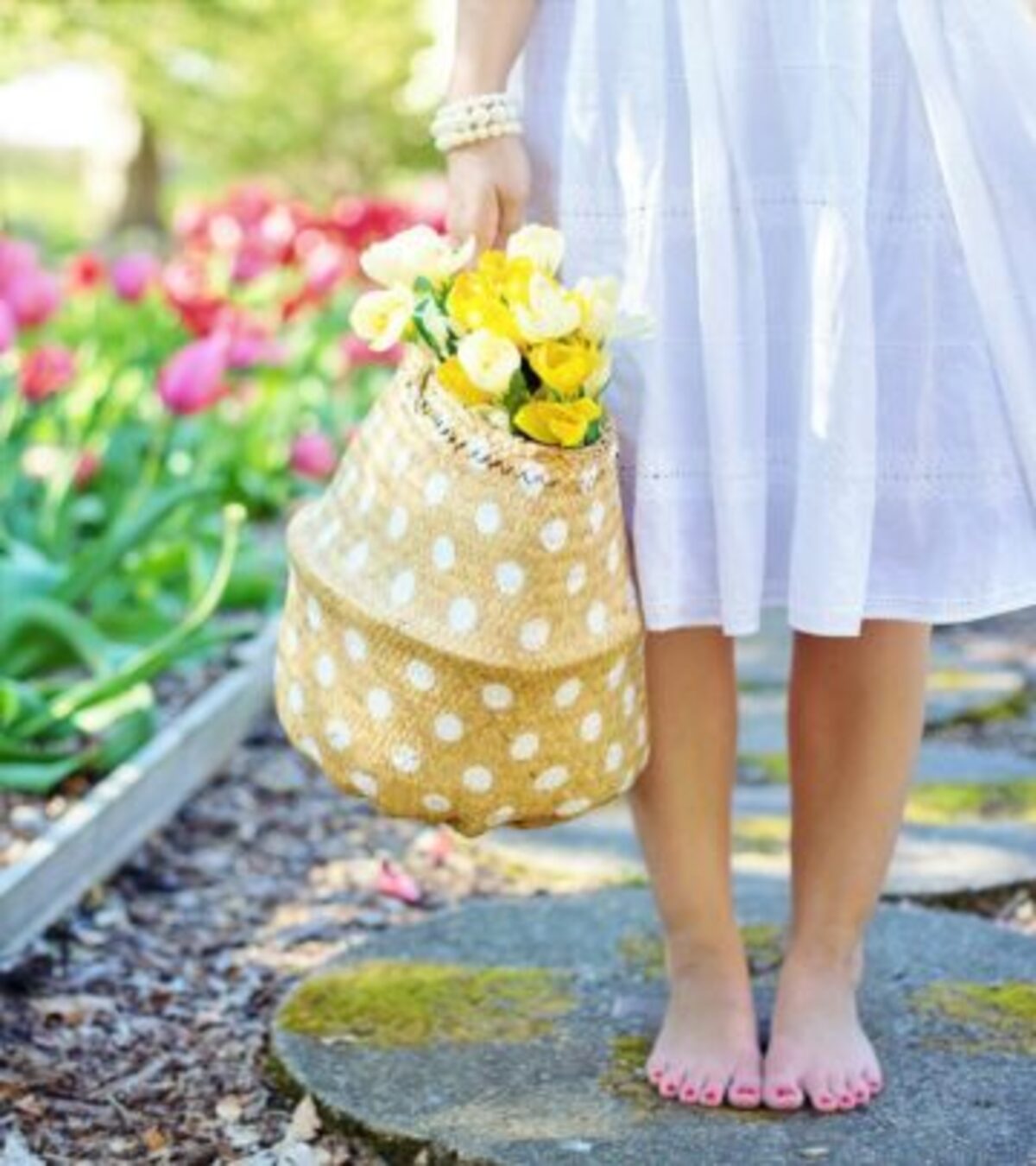 Walking With God Through Suffering: 20 Insights For Hope Powerful reflections on how faith deepens and transforms us through the fires of pain and suffering.