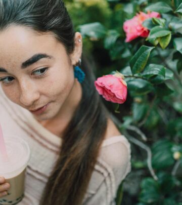 When Do Camellias Bloom? Understanding Their Seasonal Splendor