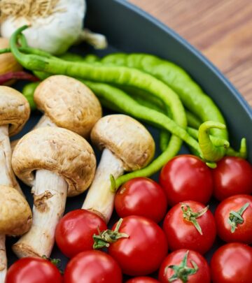 From planting to harvest, discover the stages, timing, and tips for growing healthy garlic bulbs at home.