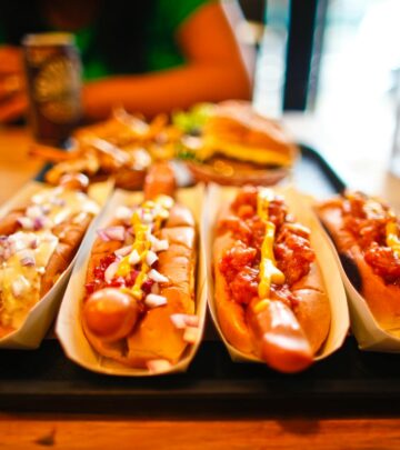 Authentic Chicago-Style Hot Dog: The Ultimate Guide