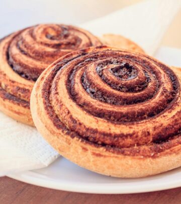 The Ultimate Guide to Homemade Cinnamon Rolls: Step-by-Step Recipe & Tips