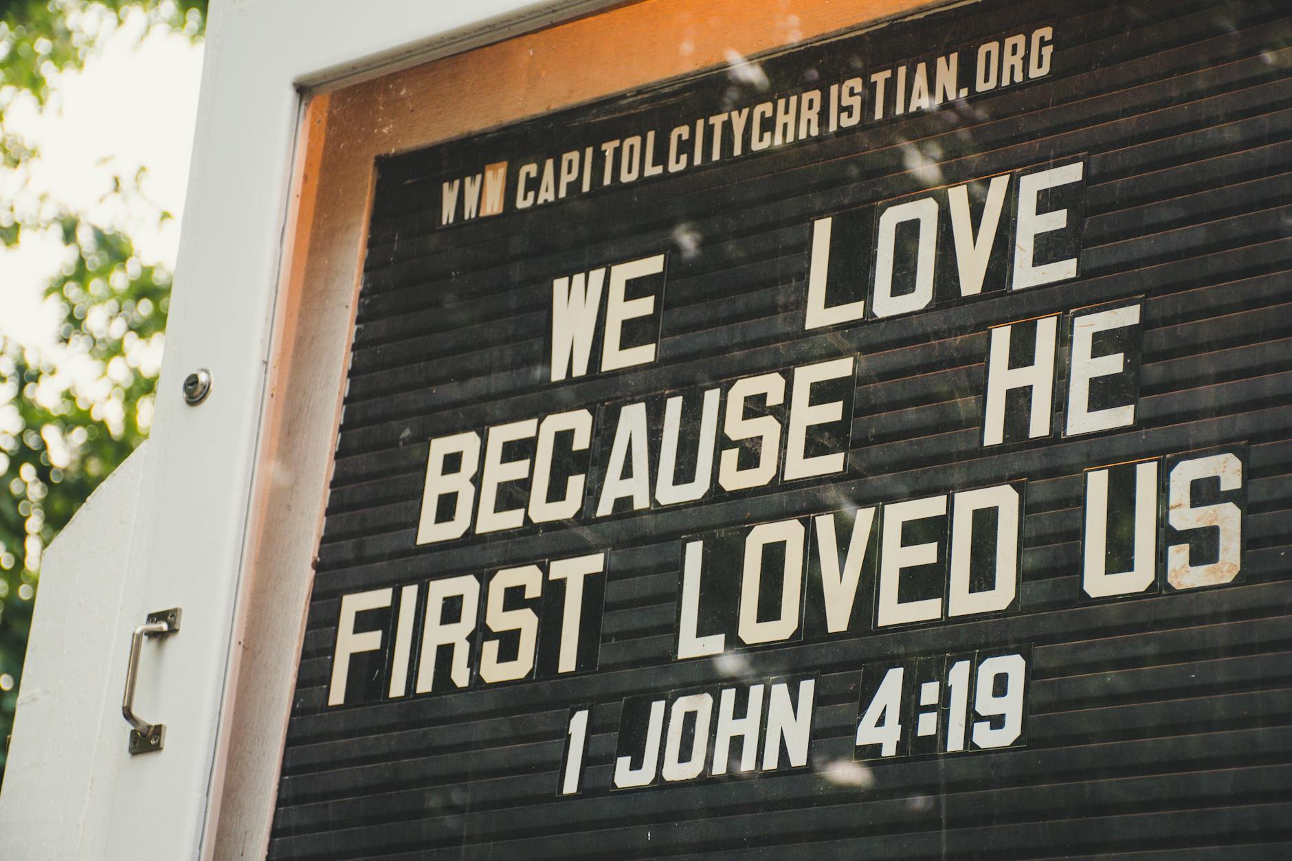 Celebrate Easter with these uplifting Bible verses about hope, renewal, and the promise of new life in Christ.