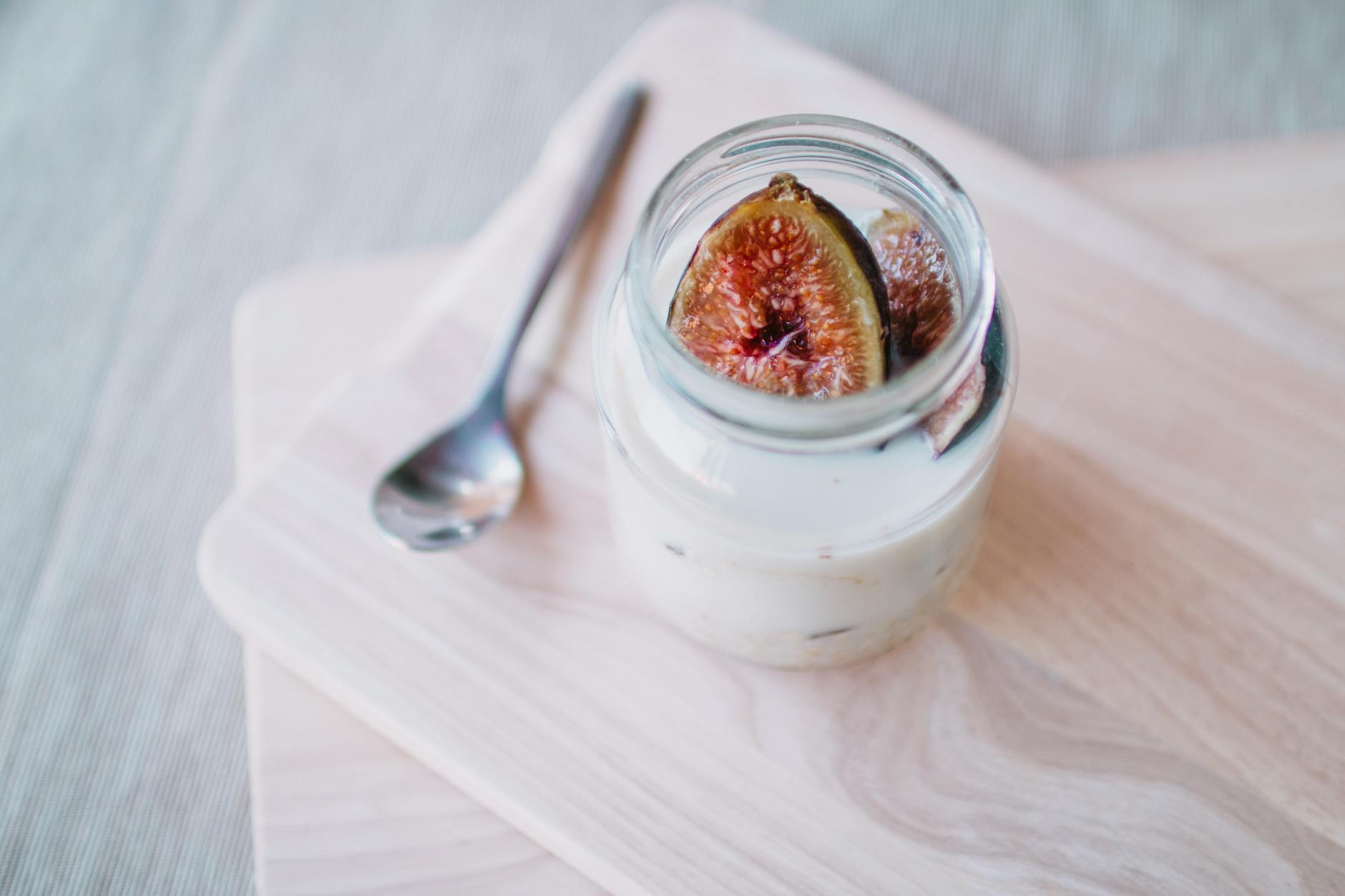 Green Fig Preserve: South Africa’s Heritage Sweet Discover the art, history, and distinctive flavor of South Africa’s green fig preserves, a seasonal treat celebrating old-world traditions.