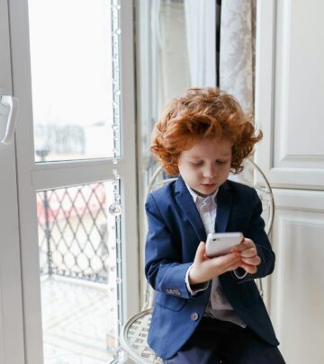 35 Exciting Texting Games to Play with Friends and Family