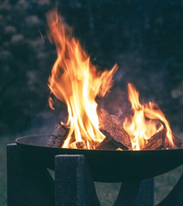 RiverGrille Cowboy 31-inch Charcoal Grill and Fire Pit