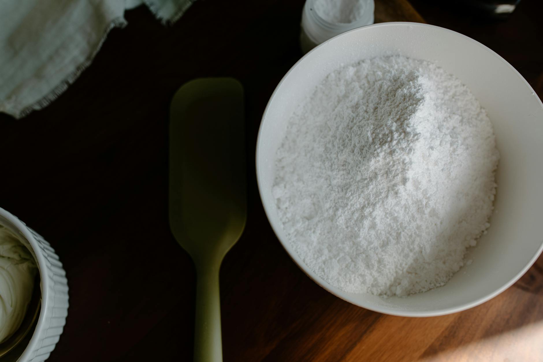 7 Proven Ways to Make Box Cake Mix Taste Homemade Transform your boxed cake mix into a bakery-quality treat with these expert tips and creative upgrades.