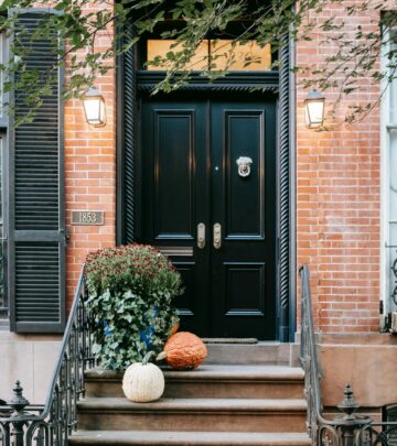 Hardscaping 101: Creating the Perfect Front Stoop