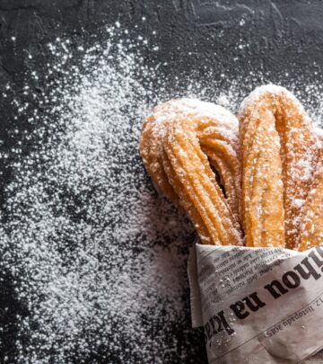 Homemade Churros: The Crispy, Cinnamon-Sugar Coated Delight