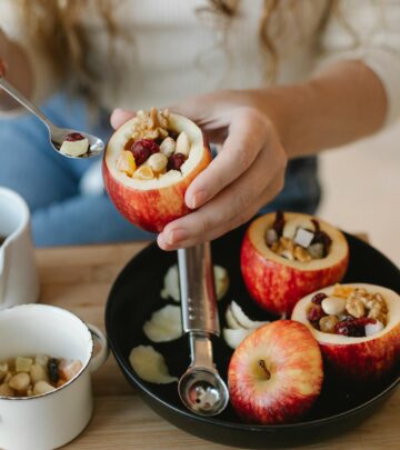 Classic Apple Crisp: A Timeless, Easy Dessert Recipe