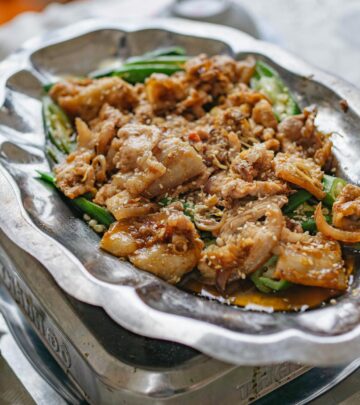 Minimal cleanup meets maximum flavor in a colorful, protein-packed meal you’ll love.
