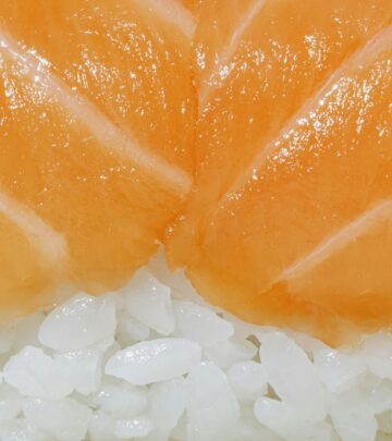 Boston Roll Sushi: A Complete Guide to Classic American Sushi