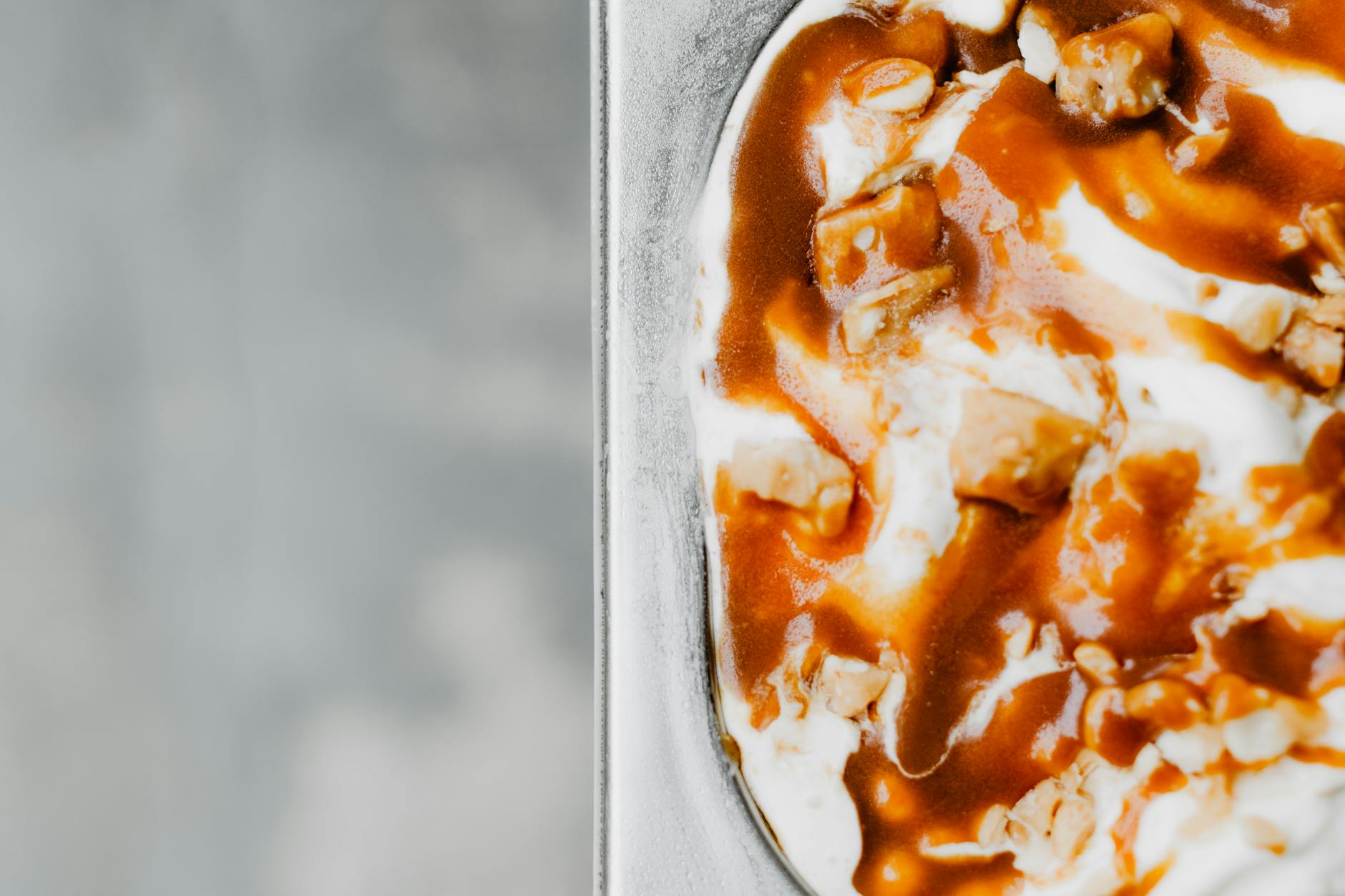 Discover safe, freezer-friendly treats that satisfy your cat’s curiosity without risks.
