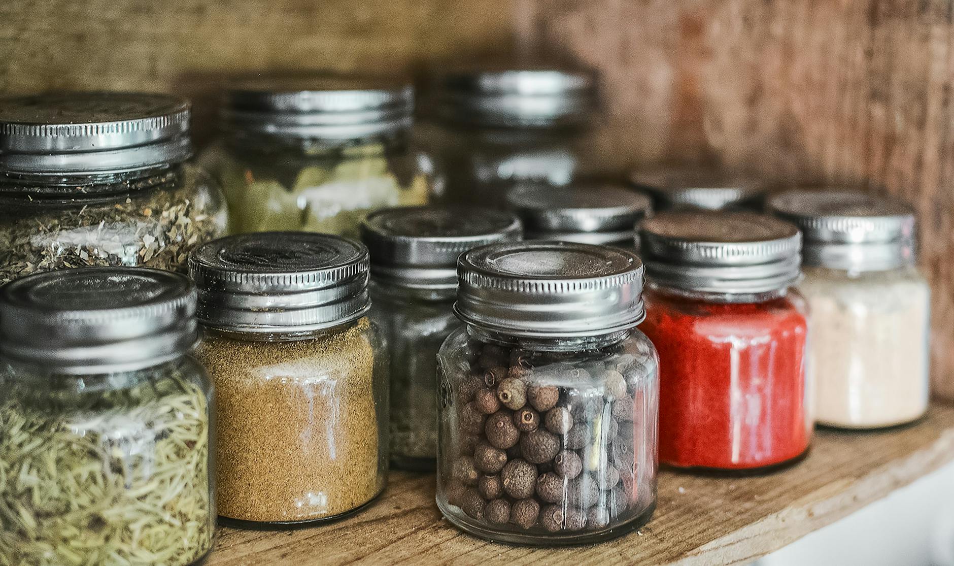 Spot irritation early to spare your pup discomfort with tummy-friendly snack options.