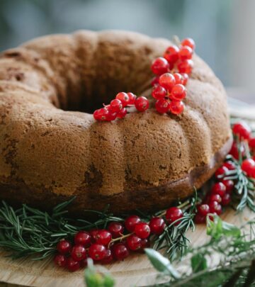 60 Irresistible Christmas Cakes: Festive Centerpieces for Every Holiday Table