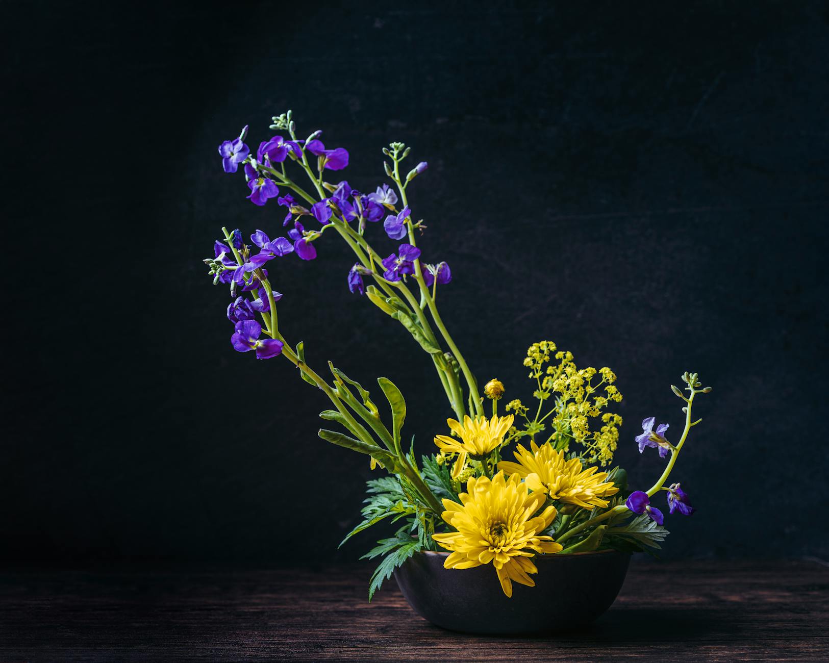 Their floral fragrance and subtle bitterness brighten soups, salads, and stir-fries.